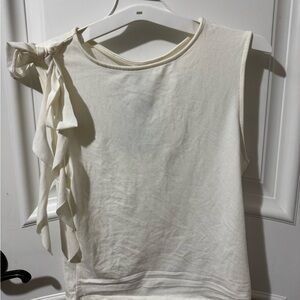 H&M Cream Sleeveless Blouse with Bow Accent